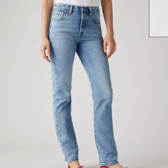 501 Original Fit Women's Jeans - Picture 2 of 13